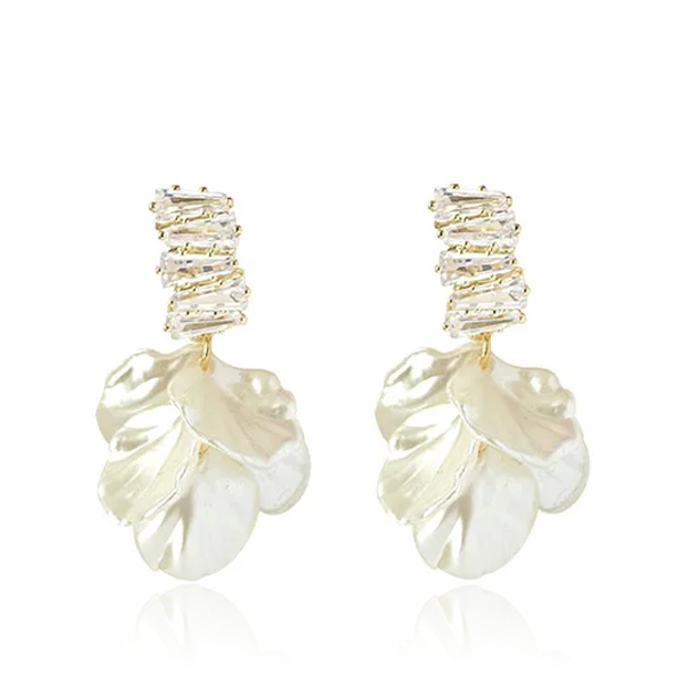 The "Darla" Earrings